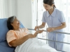 Dịch vụ chăm sóc hộ lý chuyên nghiệp – Giải pháp an tâm cho gia đình hiện đại